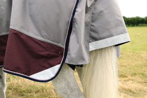 Defencex system 300 turnout rug with detachable neck cover